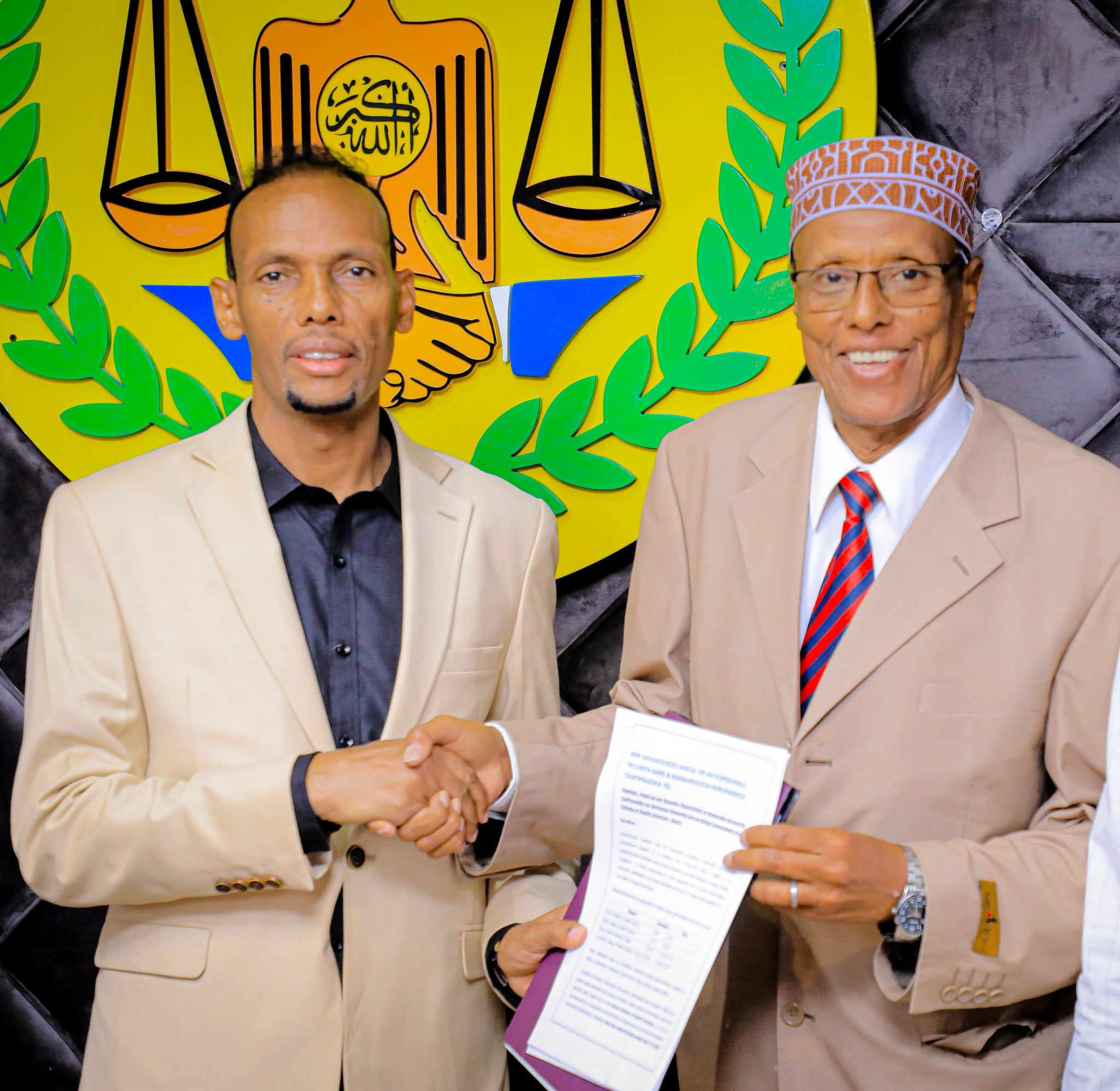 Xukuumadda Somaliland Oo Iftiimisay Hadal-hayn ka soo Nogday Magacaabista Hoggaanka Sare ee Kuliyad Jaamacadeedka Burco War Saxaafadeed